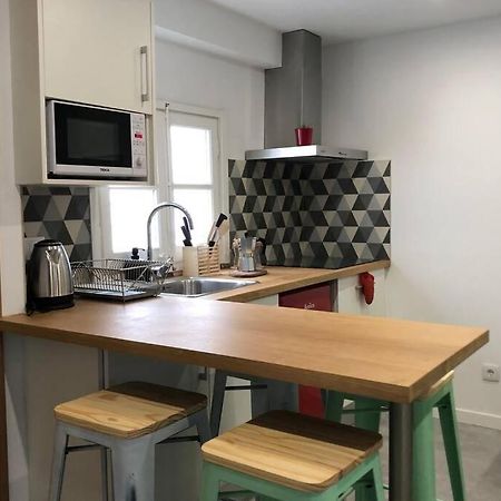 M3 Terrace. Cool Apartment 15 Min Center By Metro 埃斯普卢加·德·隆布雷格 外观 照片