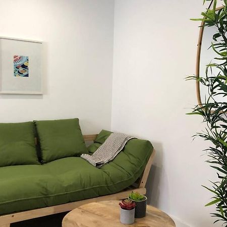 M3 Terrace. Cool Apartment 15 Min Center By Metro 埃斯普卢加·德·隆布雷格 外观 照片