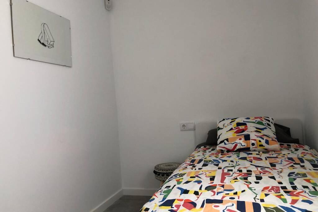 M3 Terrace. Cool Apartment 15 Min Center By Metro 埃斯普卢加·德·隆布雷格 外观 照片
