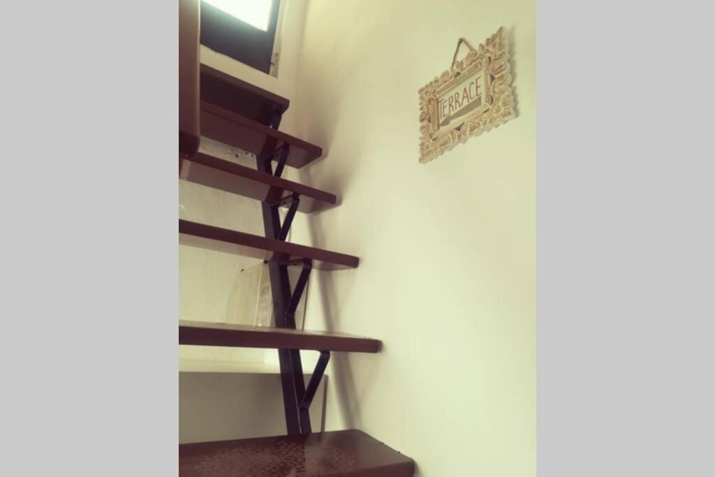 M3 Terrace. Cool Apartment 15 Min Center By Metro 埃斯普卢加·德·隆布雷格 外观 照片